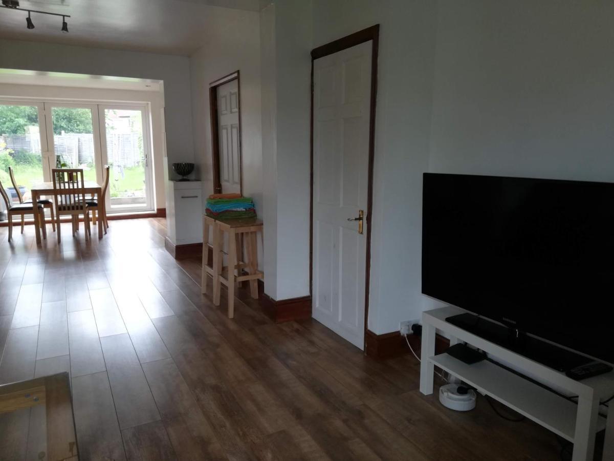 Willa Comfy 3 Bed House Near Windsor Castle And Legoland Zewnętrze zdjęcie